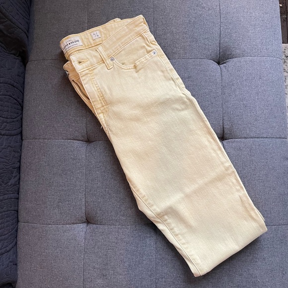 Lucky Brand Yellow Jeans - Picture 4 of 4